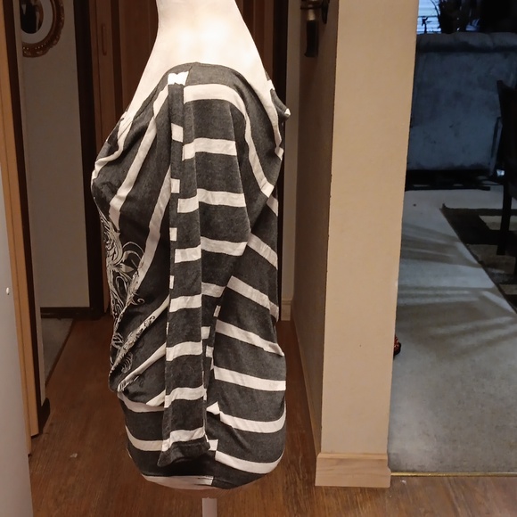 WET SEAL OF THE SHOULDER TOP - Picture 5 of 6